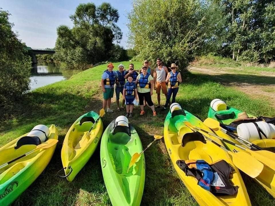 Au Soleil De Picardie Presles-et-Boves Bagian luar foto